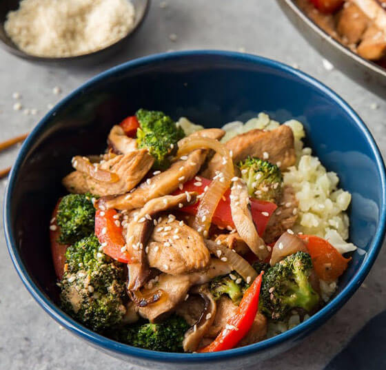 Asian keto chicken stir-fry with broccoli - Easy Keto Diet Recipe