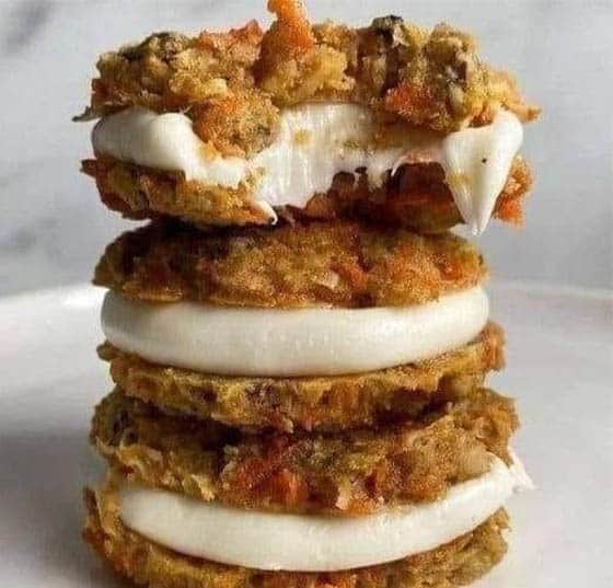 Keto Carrot Cake Whoopie Pies