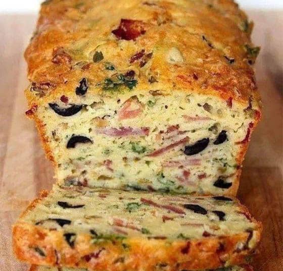 Olive Bacon and Cheese Bread