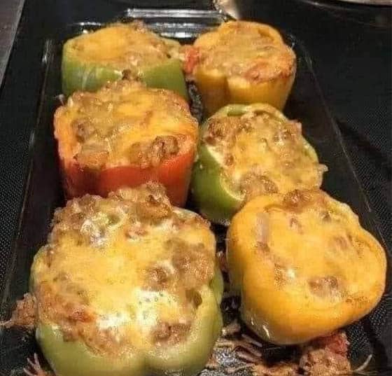 stuffed-bell-peppers-easy-keto-diet-recipe