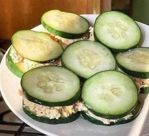 Keto Cucumber & Turkey Sandwiches with Cream Cheese