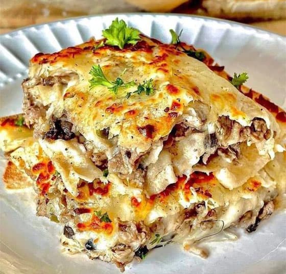 Low Carb Philly Cheesesteak Lasagna