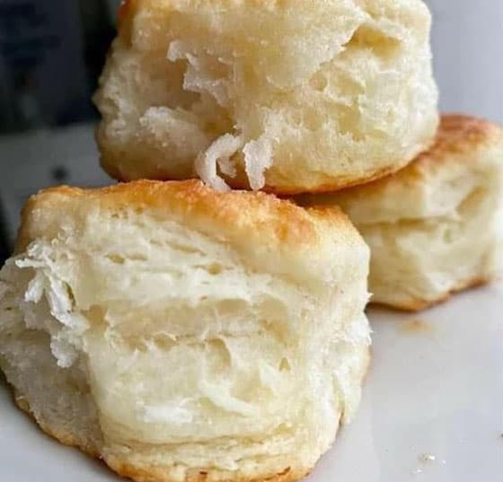 Keto Buttermilk Biscuits