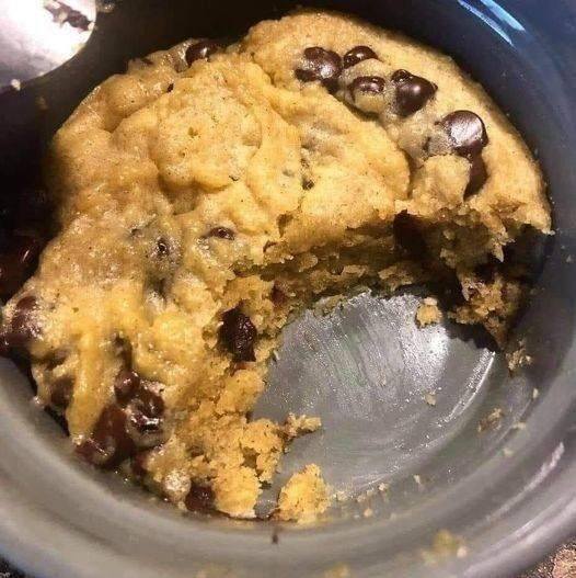 Keto Chocolate Chip Cookie in a Mug