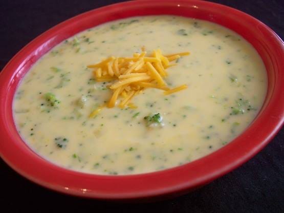Keto and Low-Carb Broccoli & Cheese Soup