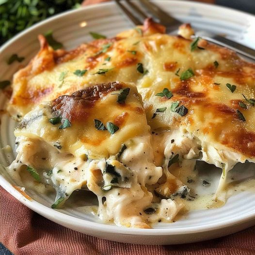Keto Chicken Cheese Bake