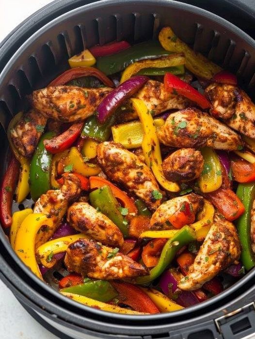 Keto Air Fryer Chicken Fajitas