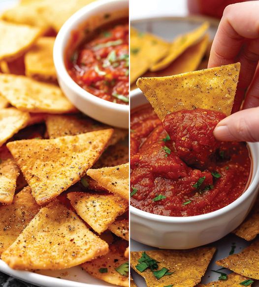 Keto Pita Chips With Spicy Sauce