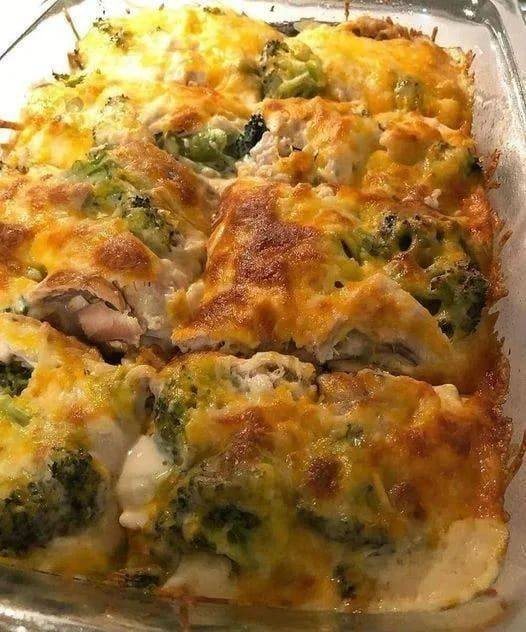 Keto Alfredo Chicken Bake