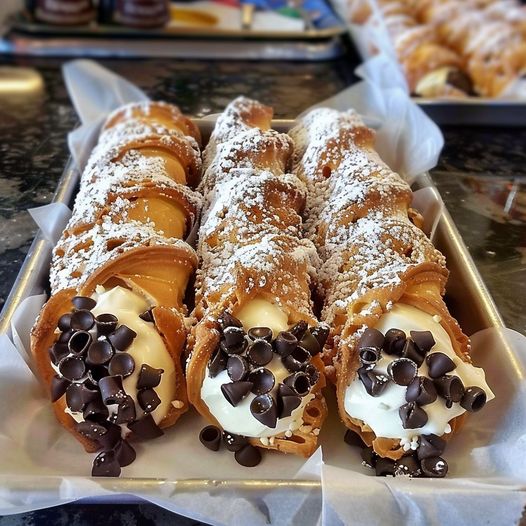 Keto Cannoli